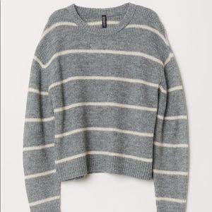 3/$15 H&M Grey White Striped Sweater
